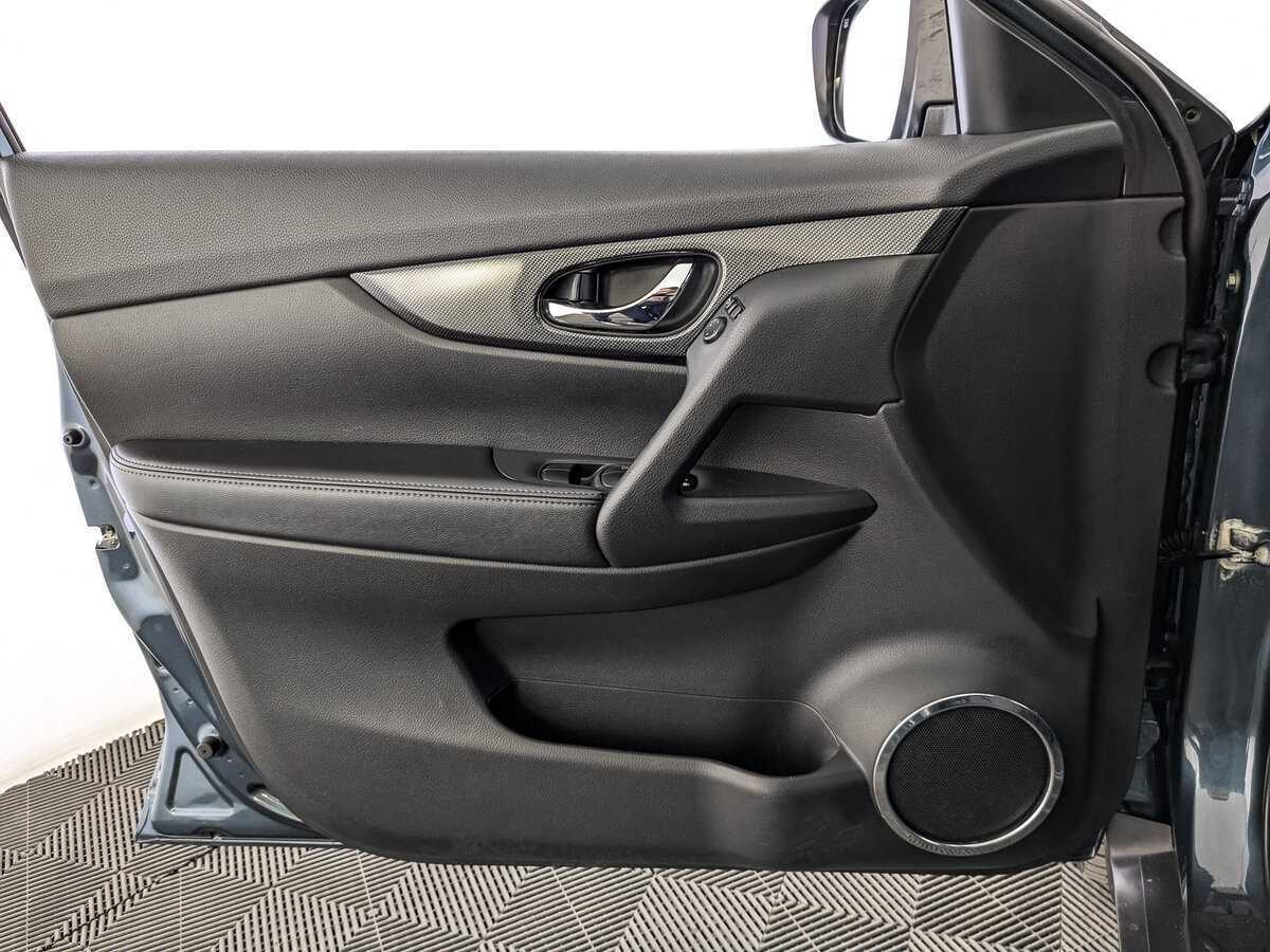 Б/У Ниссан Икс-Трейл 2016 года. Фото: #18