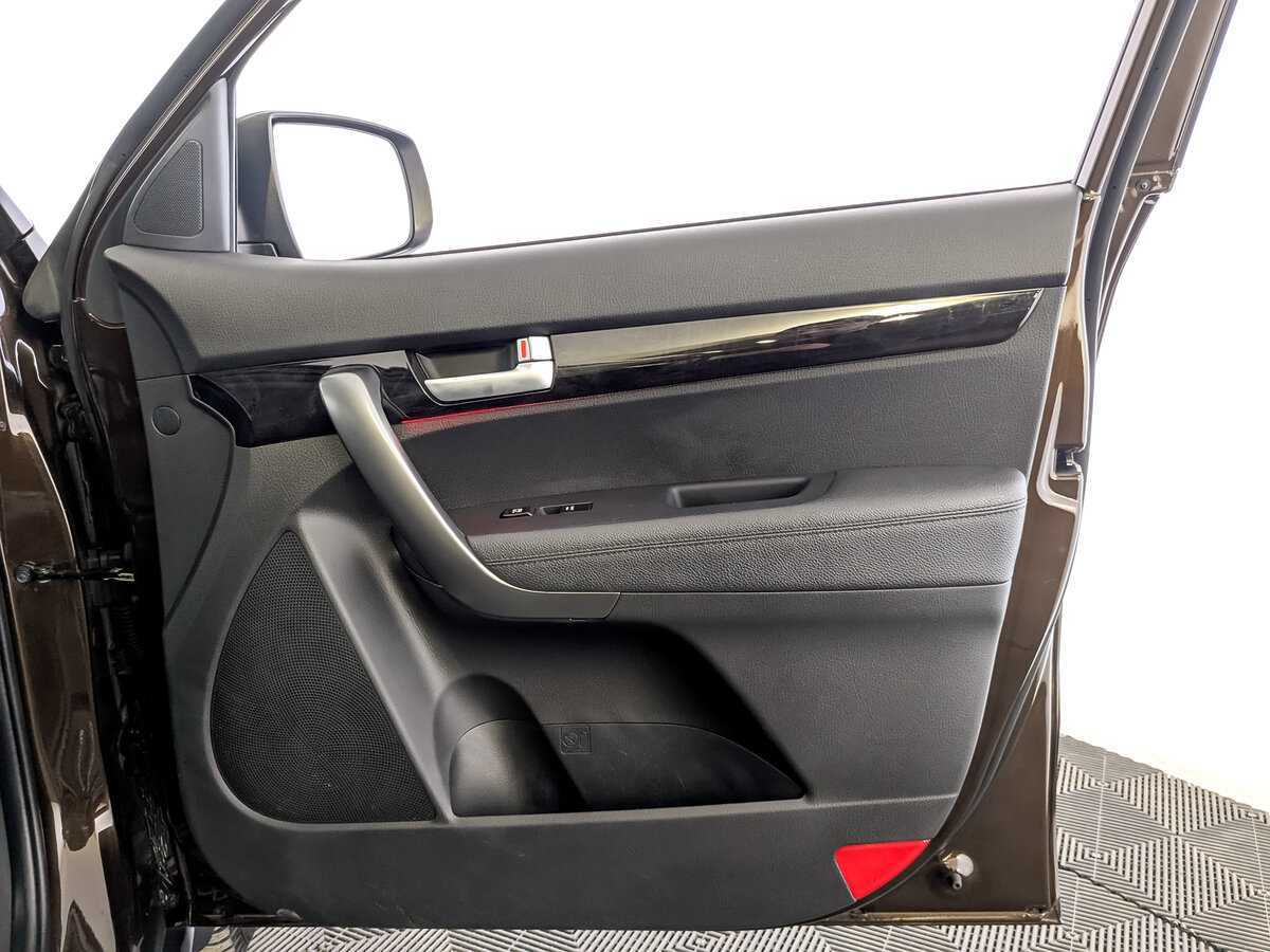 Б/У Киа Соренто 2018 года. Фото: #23