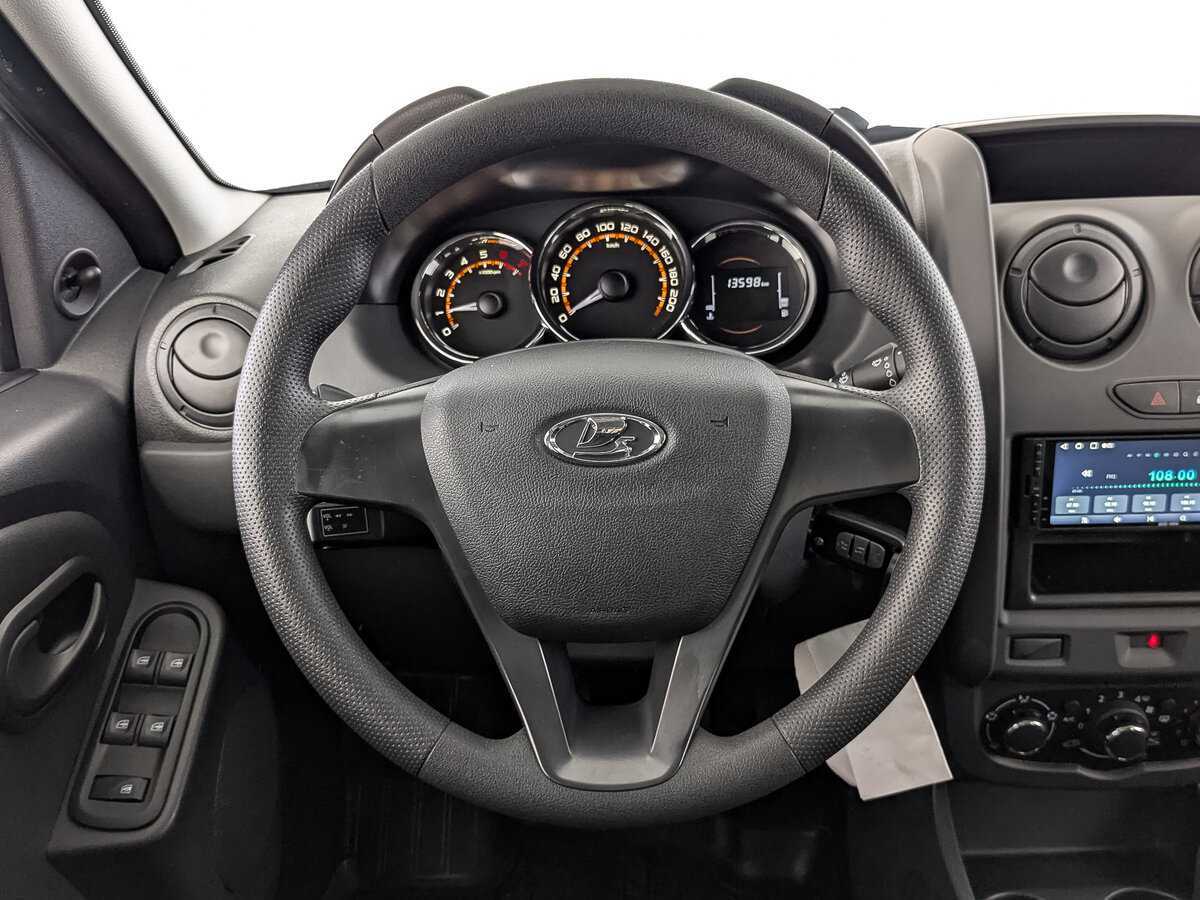 Б/У Лада (ВАЗ) Ларгус 2024 года. Фото: #20