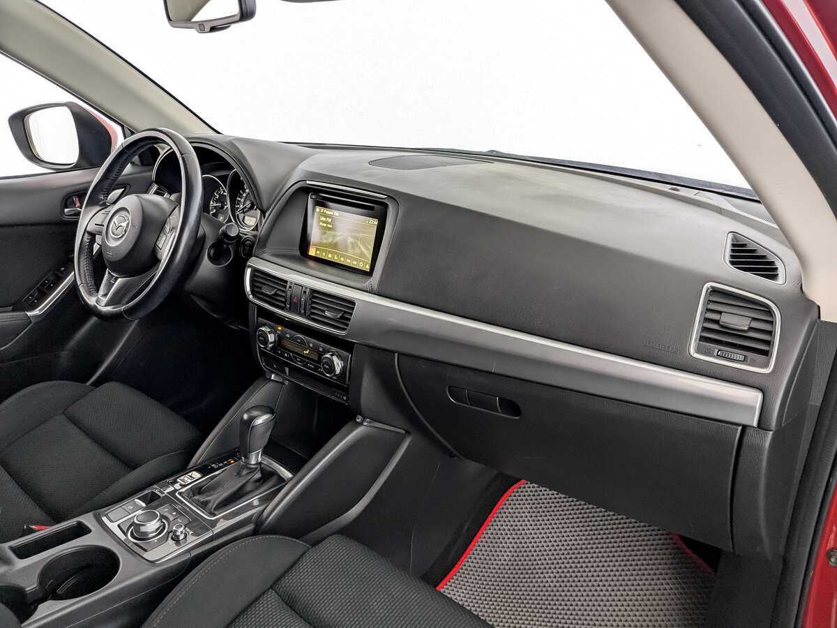 Б/У Мазда Ц-Икс-5 2016 года. Фото: #10