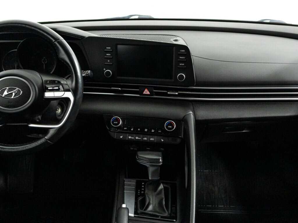 Б/У Хендай Елантра 2021 года. Фото: #13