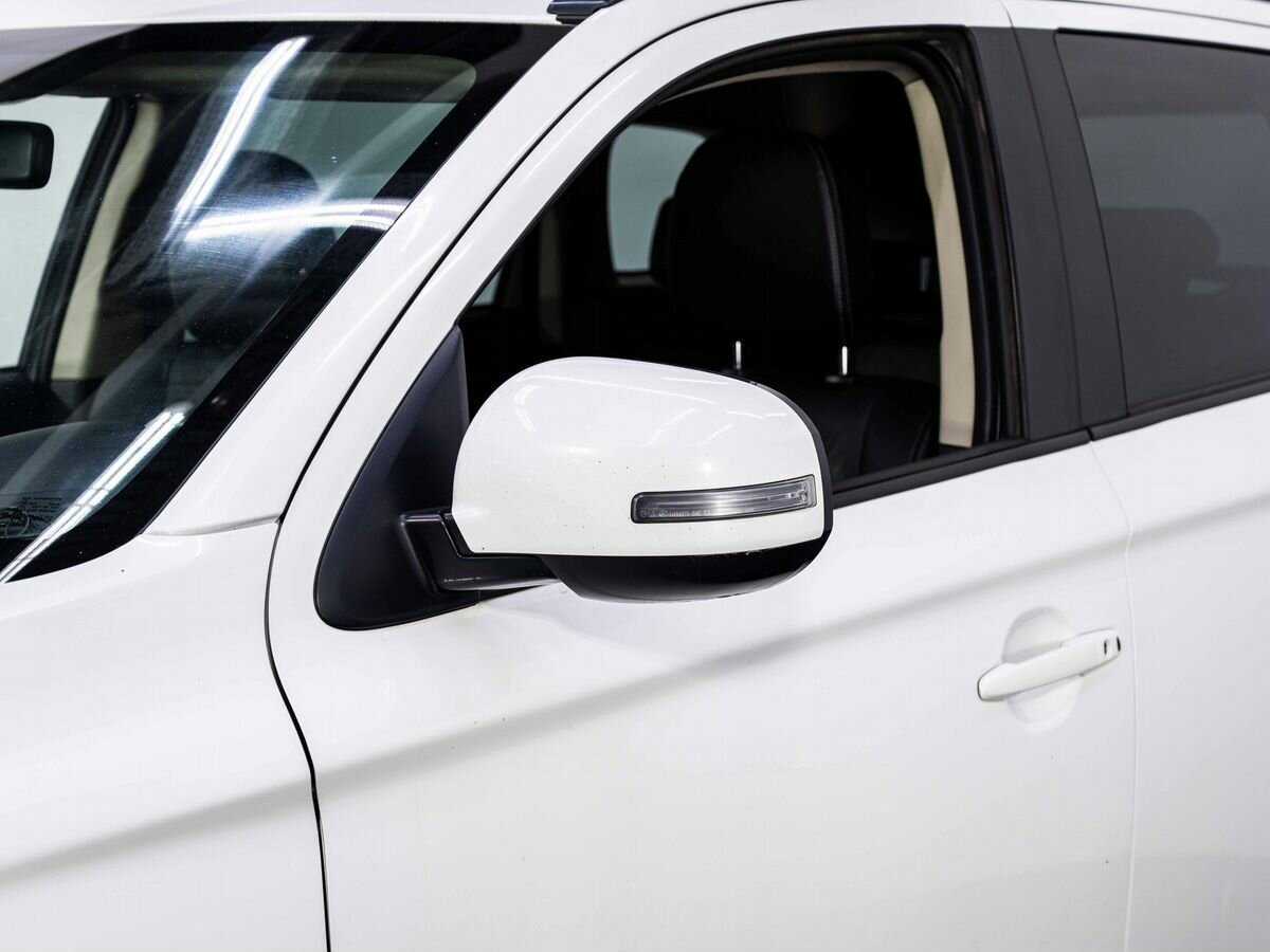 Mitsubishi Outlander 2012 года с пробегом. Фото: #6