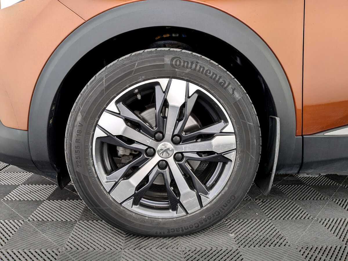 Б/У Пежо 3008 2017 года. Фото: #17