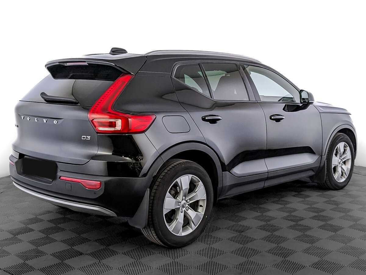 Volvo XC40 2019 года с пробегом. Фото: #4