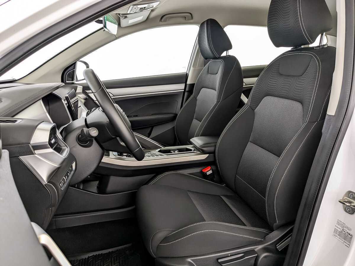 Б/У Джили Кулрэй 2023 года. Фото: #18