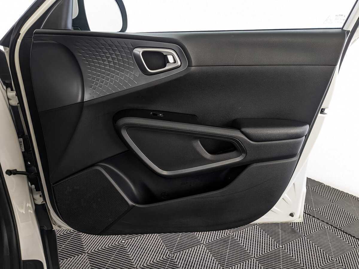 Б/У Киа Соул 2020 года. Фото: #24