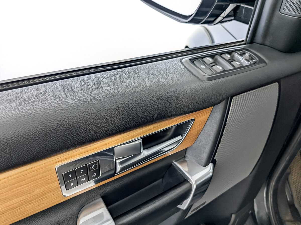 Land Rover Discovery 2014 года с пробегом. Фото: #27
