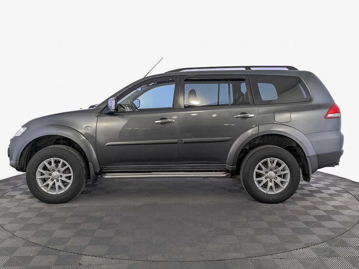 Б/У Митсубиши Паджеро Спорт 2013 года. Фото: #7