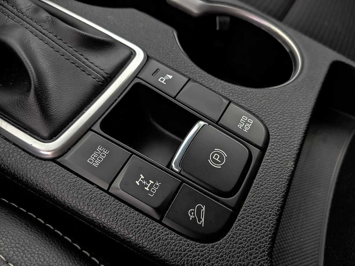 Б/У Киа Спортейдж 2018 года. Фото: #25