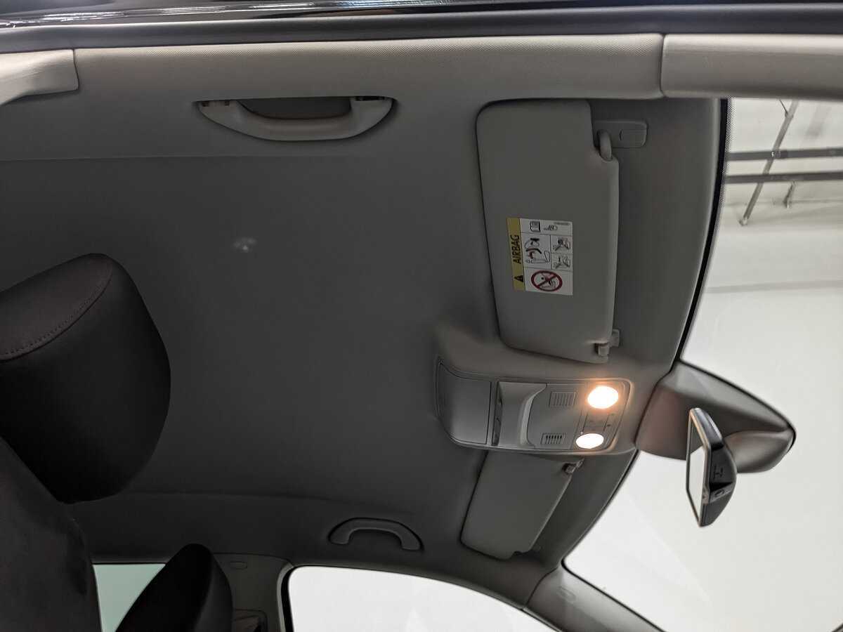 Б/У Фольксваген Тигуан 2015 года. Фото: #21