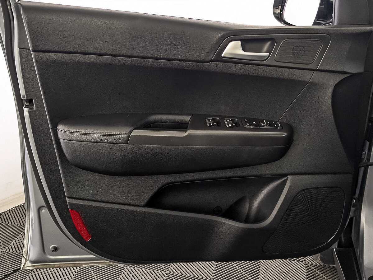 Б/У Киа Спортейдж 2019 года. Фото: #16