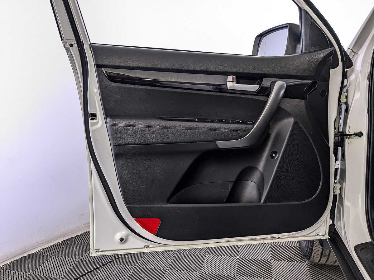 Б/У Киа Соренто 2018 года. Фото: #18