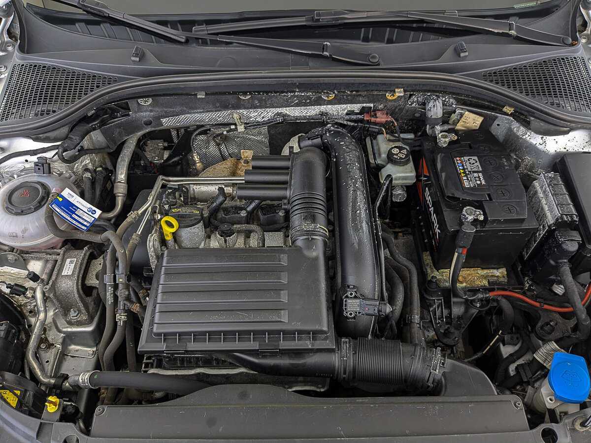 Б/У Шкода Октавия 2018 года. Фото: #8