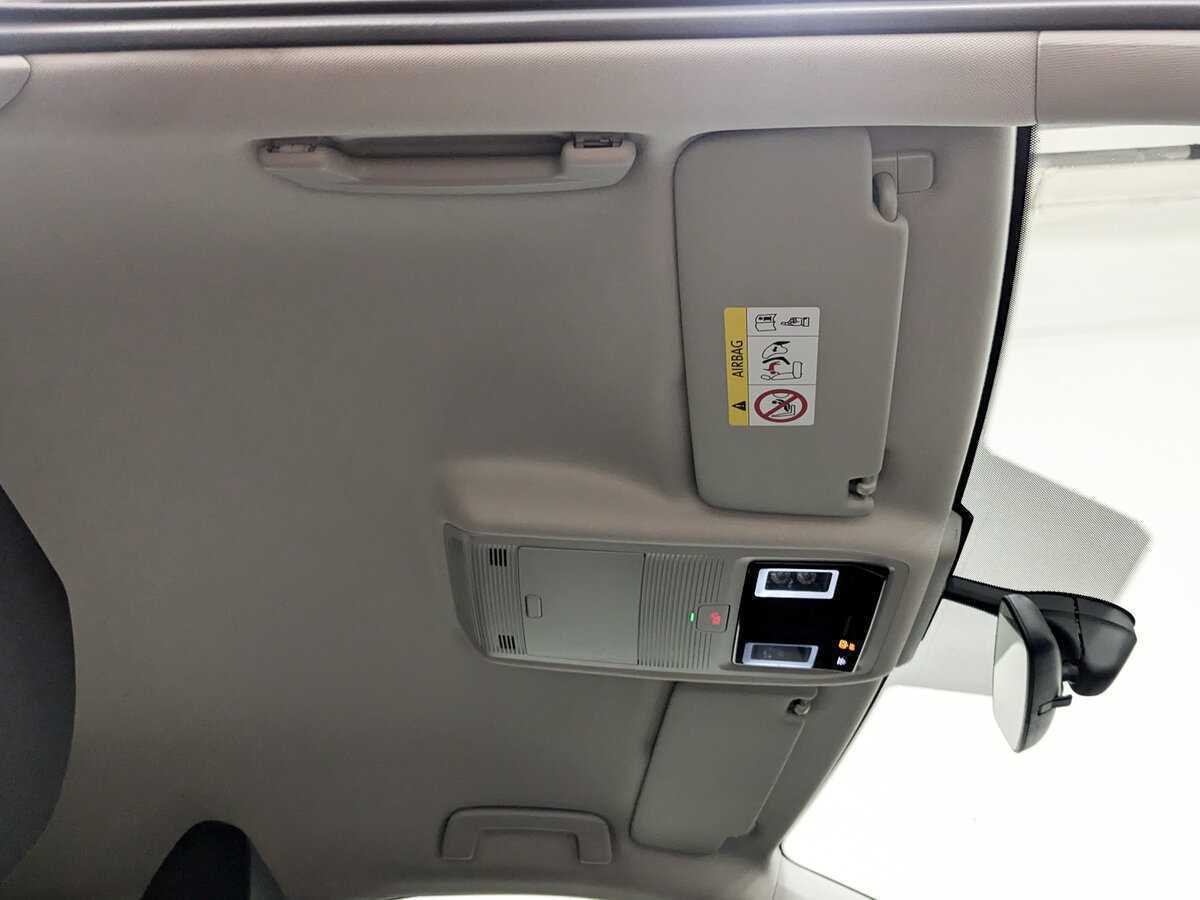 Б/У Шкода Октавия 2021 года. Фото: #21