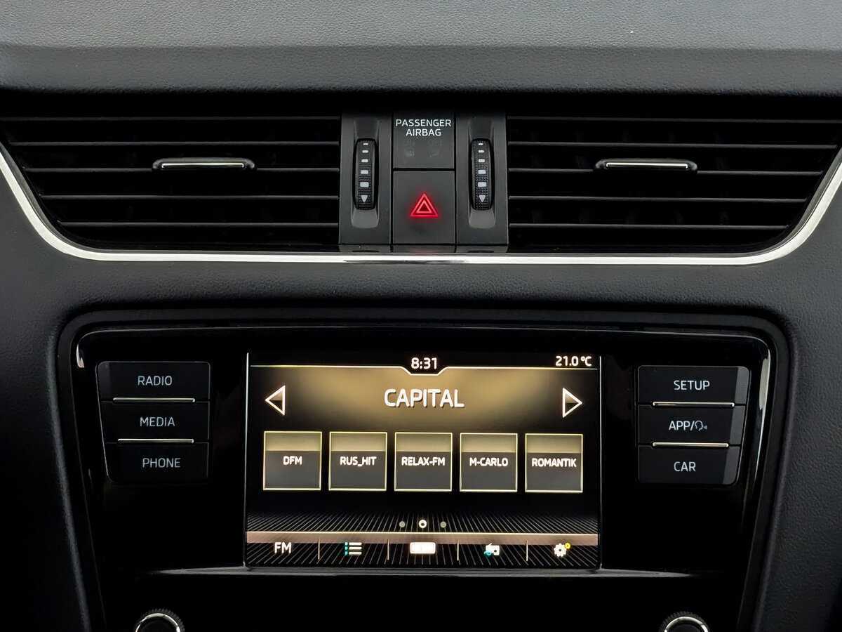 Б/У Шкода Октавия 2019 года. Фото: #14