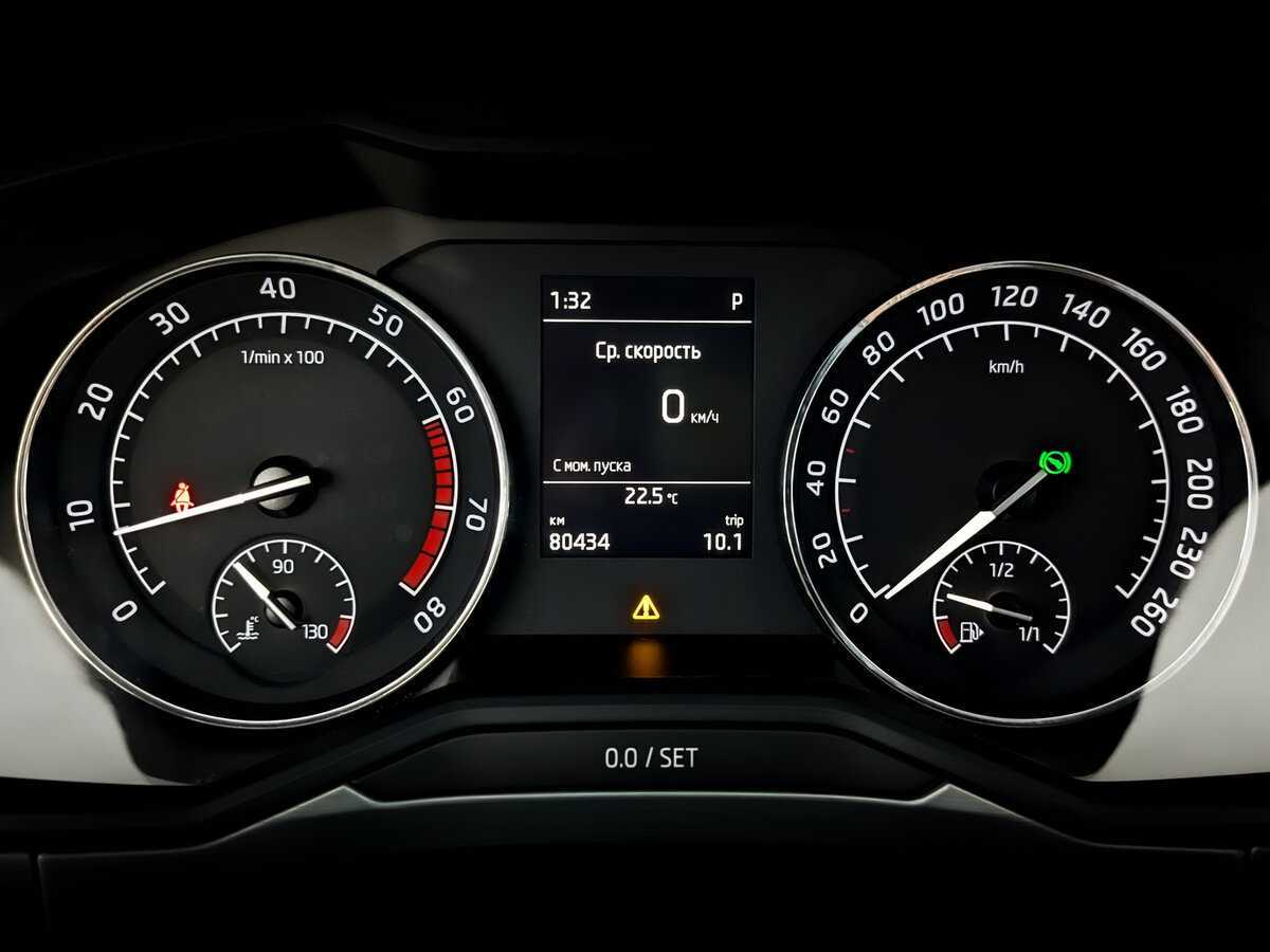 Б/У Шкода Суперб 2018 года. Фото: #12