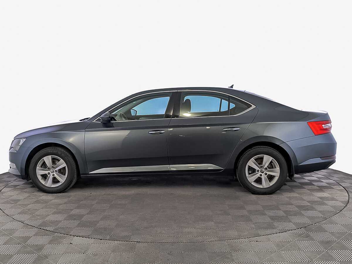 Б/У Шкода Суперб 2019 года. Фото: #7