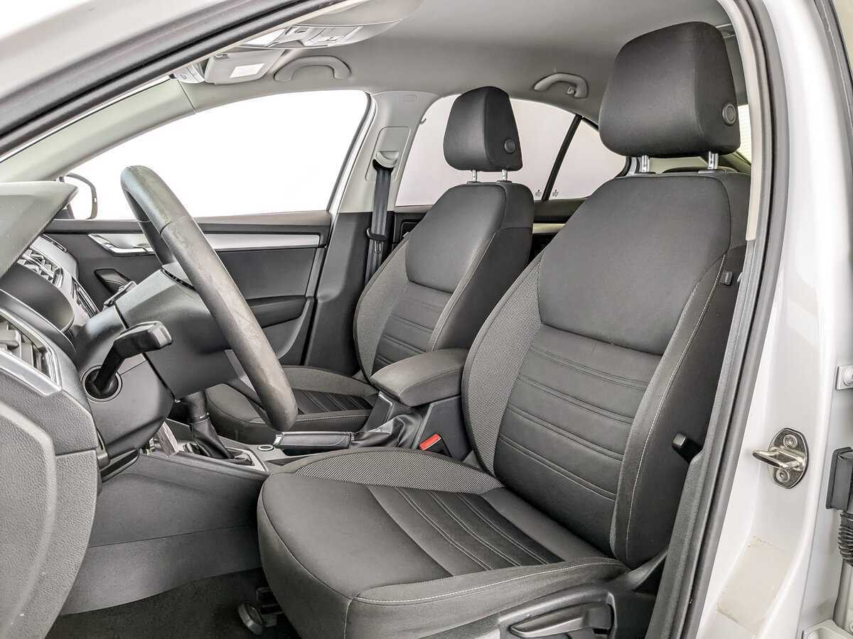 Б/У Шкода Октавия 2018 года. Фото: #19