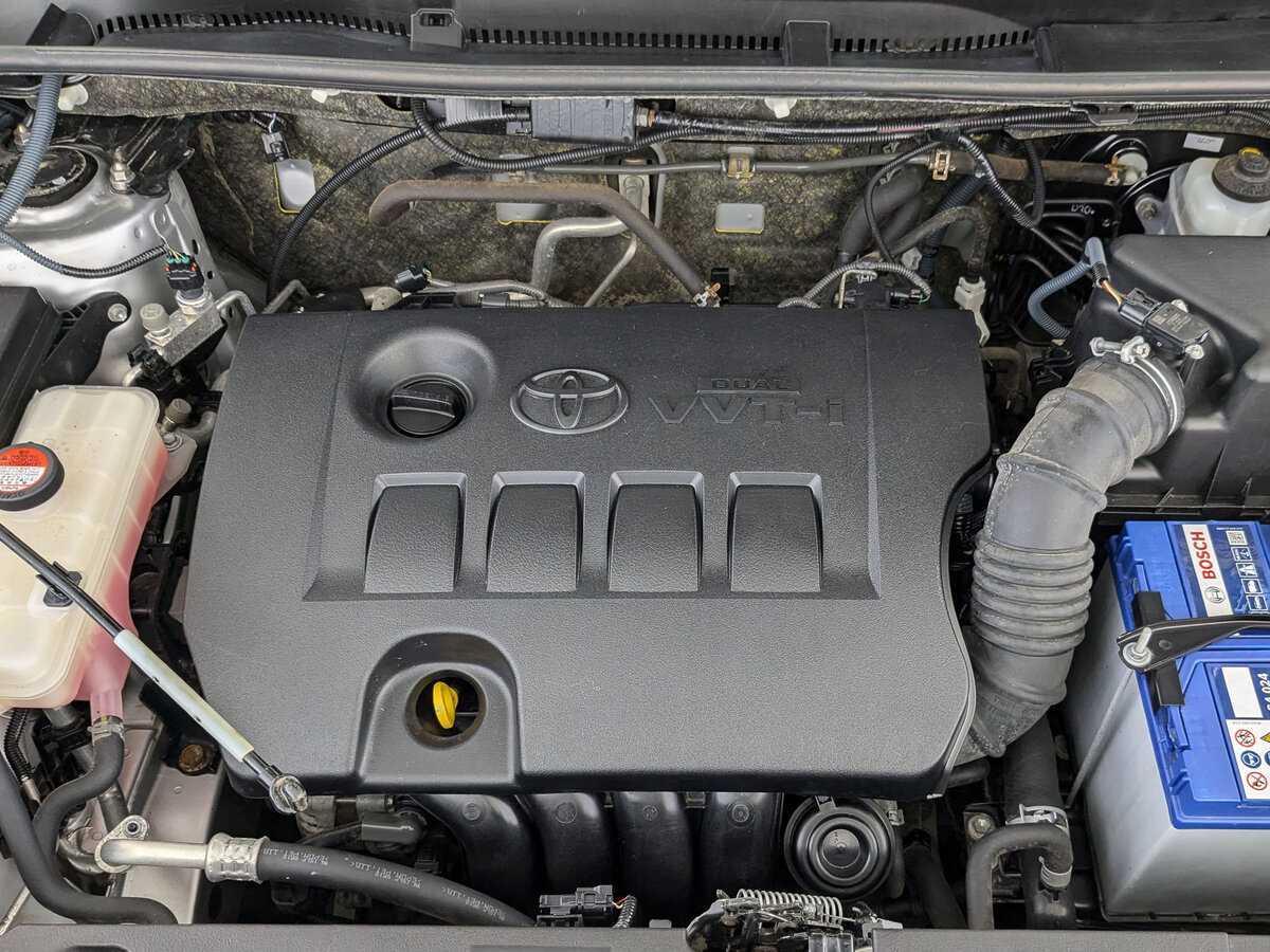 Б/У Тойота Рав4 2014 года. Фото: #8