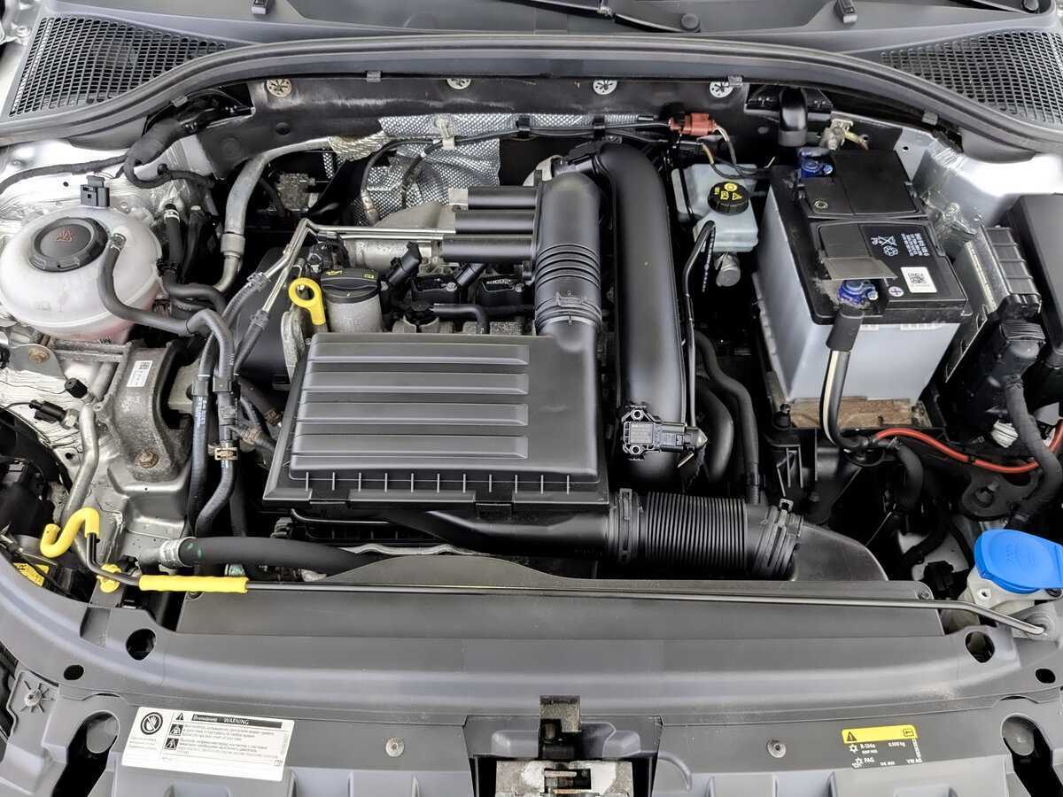 Б/У Шкода Октавия 2018 года. Фото: #8