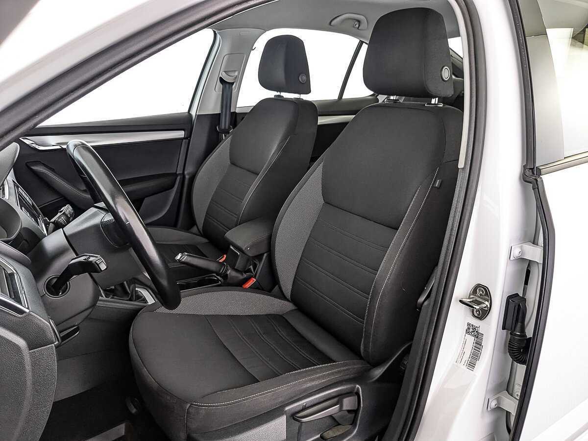 Б/У Шкода Октавия 2019 года. Фото: #18