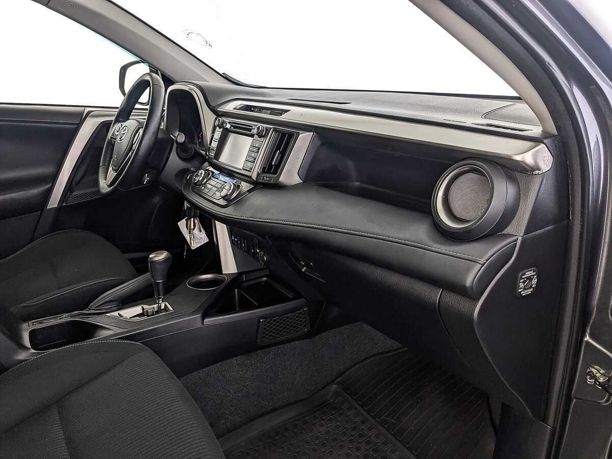 Б/У Тойота Рав4 2014 года. Фото: #12