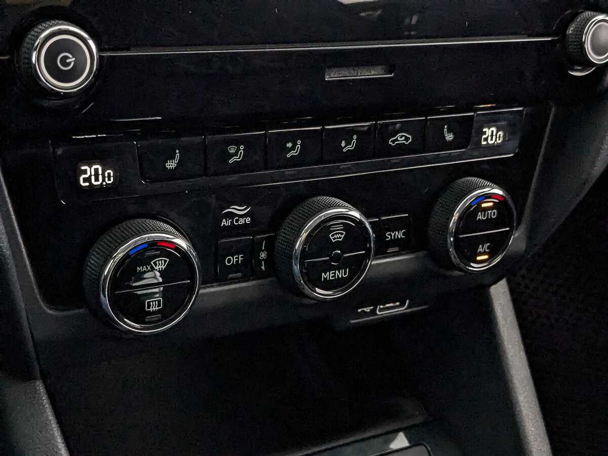 Б/У Шкода Октавия 2018 года. Фото: #20