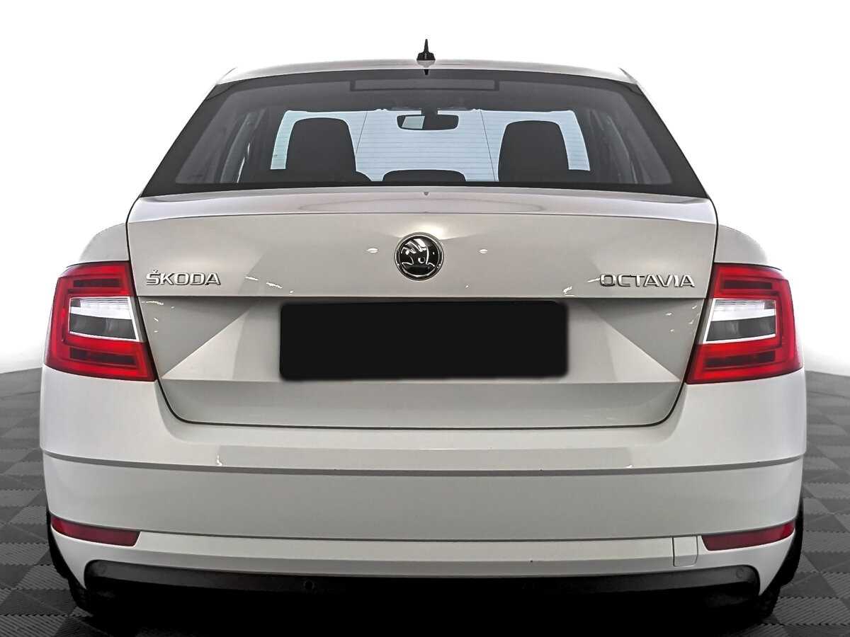 Б/У Шкода Октавия 2019 года. Фото: #5