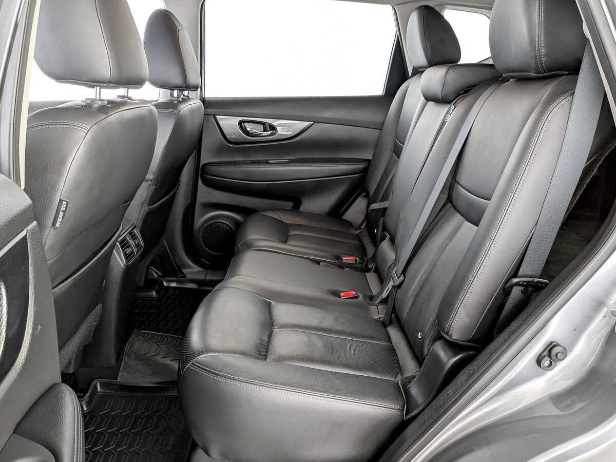 Б/У Ниссан Икс-Трейл 2017 года. Фото: #11