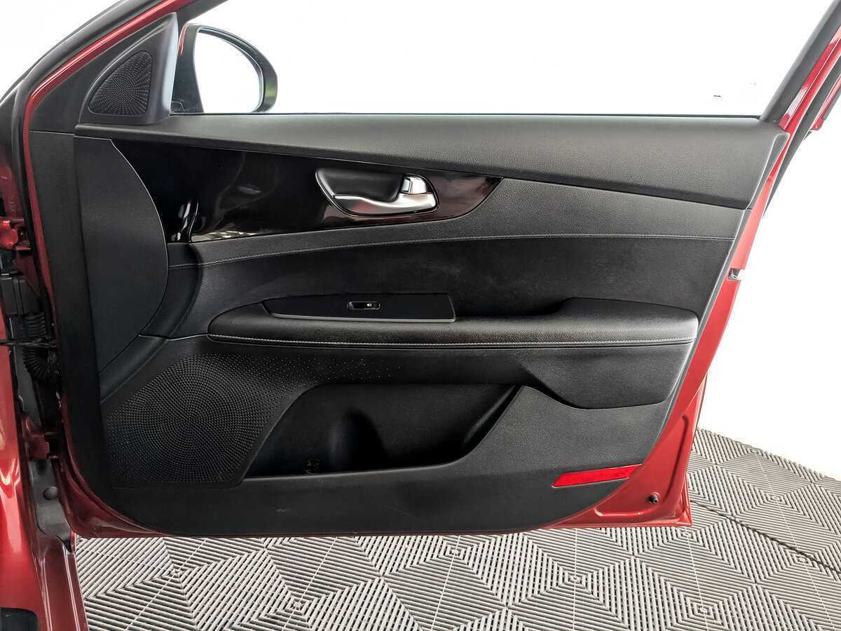 Б/У Киа Церато 2020 года. Фото: #21