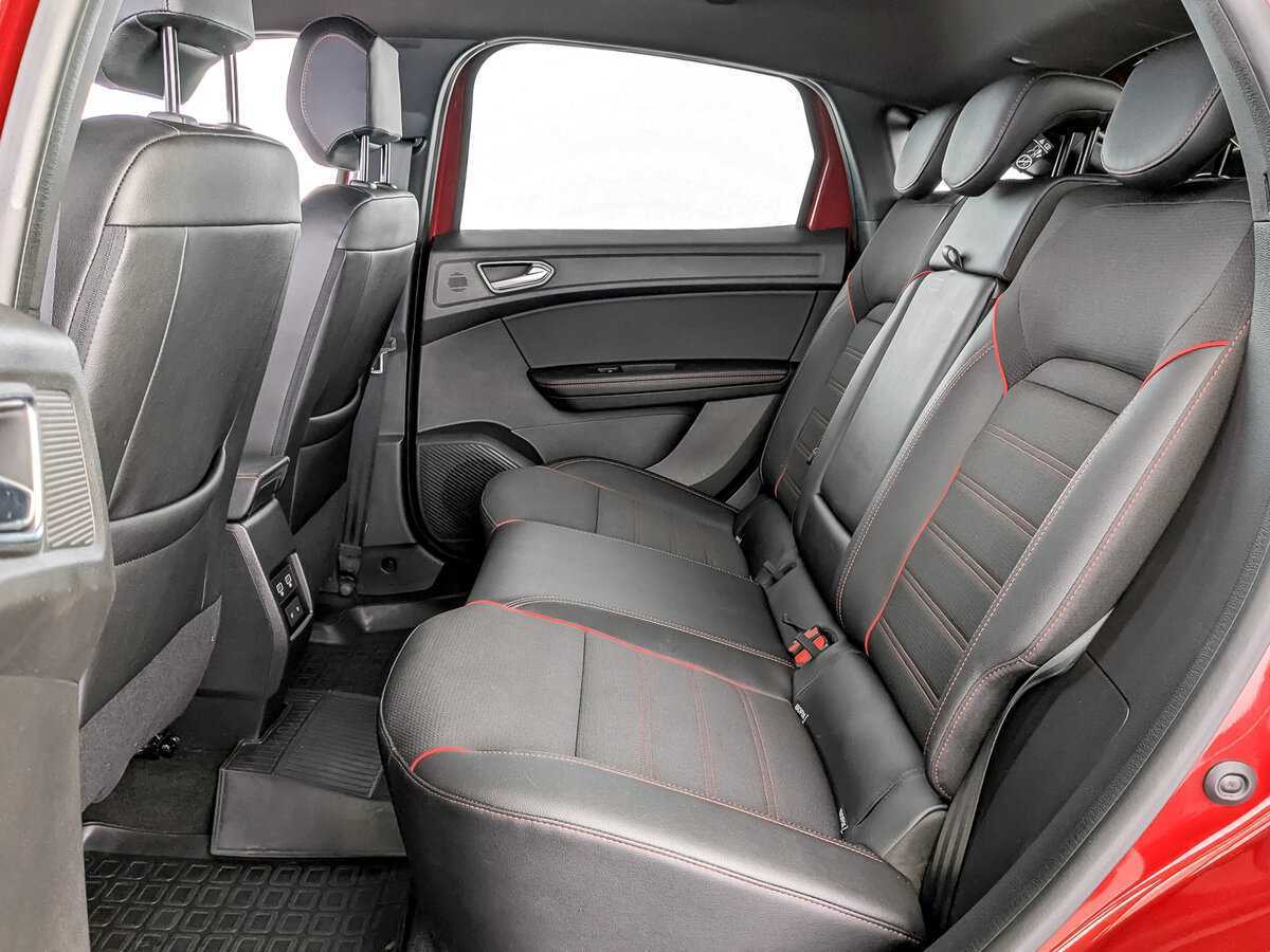 Б/У Рено Аркана 2021 года. Фото: #11