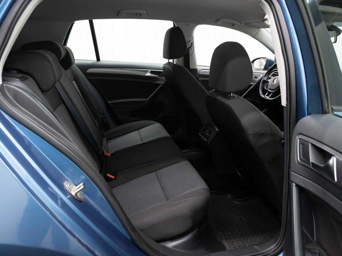 Б/У Фольксваген Гольф 2013 года. Фото: #9