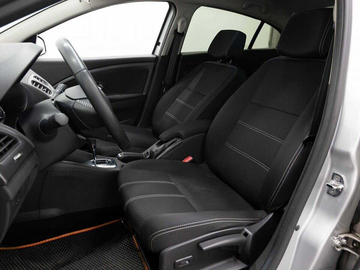 Б/У Рено Флюенс 2013 года. Фото: #8