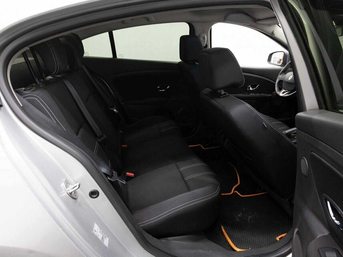 Б/У Рено Флюенс 2013 года. Фото: #10