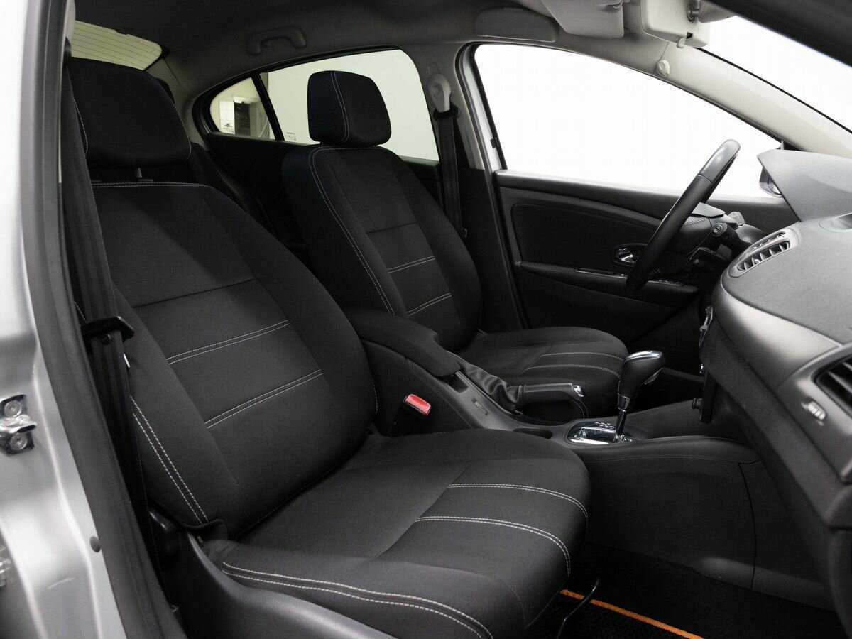 Б/У Рено Флюенс 2013 года. Фото: #12