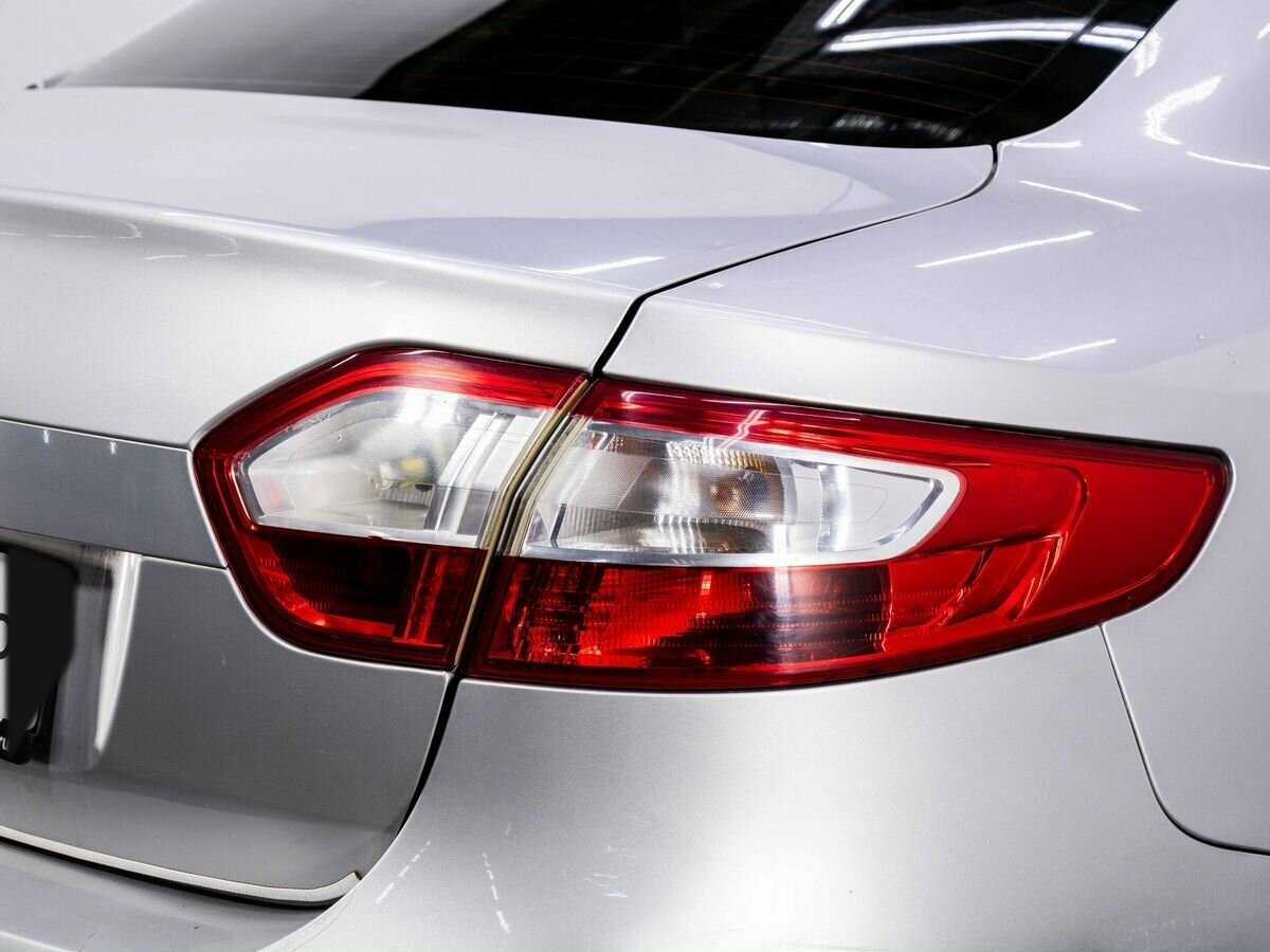 Б/У Рено Флюенс 2013 года. Фото: #24