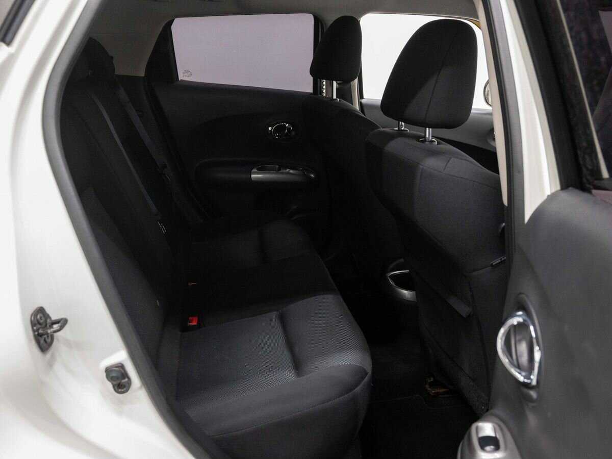 Б/У Ниссан Жук 2012 года. Фото: #11