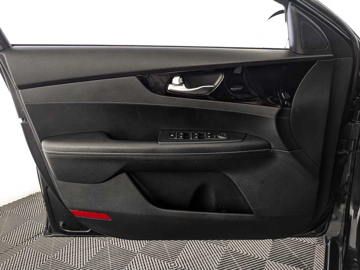 Б/У Киа Церато 2020 года. Фото: #18