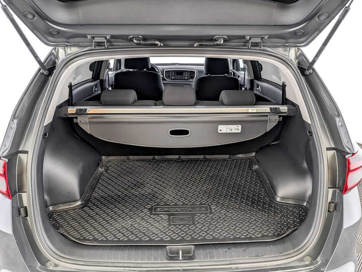 Б/У Киа Спортейдж 2019 года. Фото: #9