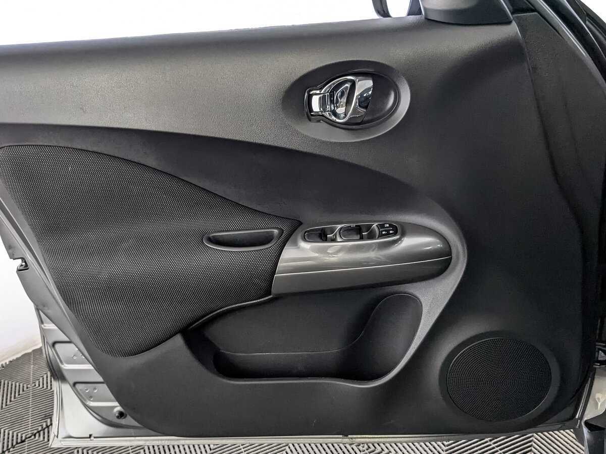 Б/У Ниссан Жук 2012 года. Фото: #16