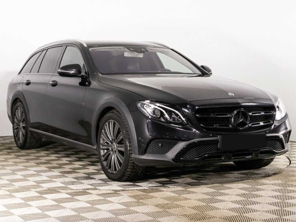 Mercedes-Benz E-Класс 2017 года с пробегом. Фото: #2