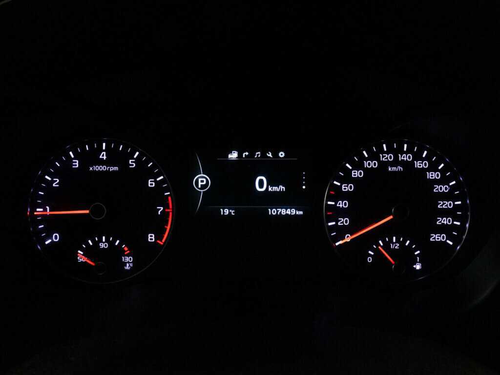 Б/У Киа Оптима 2017 года. Фото: #10