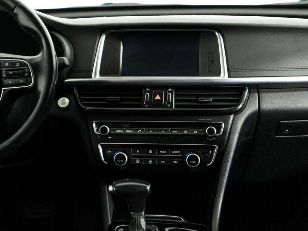 Б/У Киа Оптима 2017 года. Фото: #12