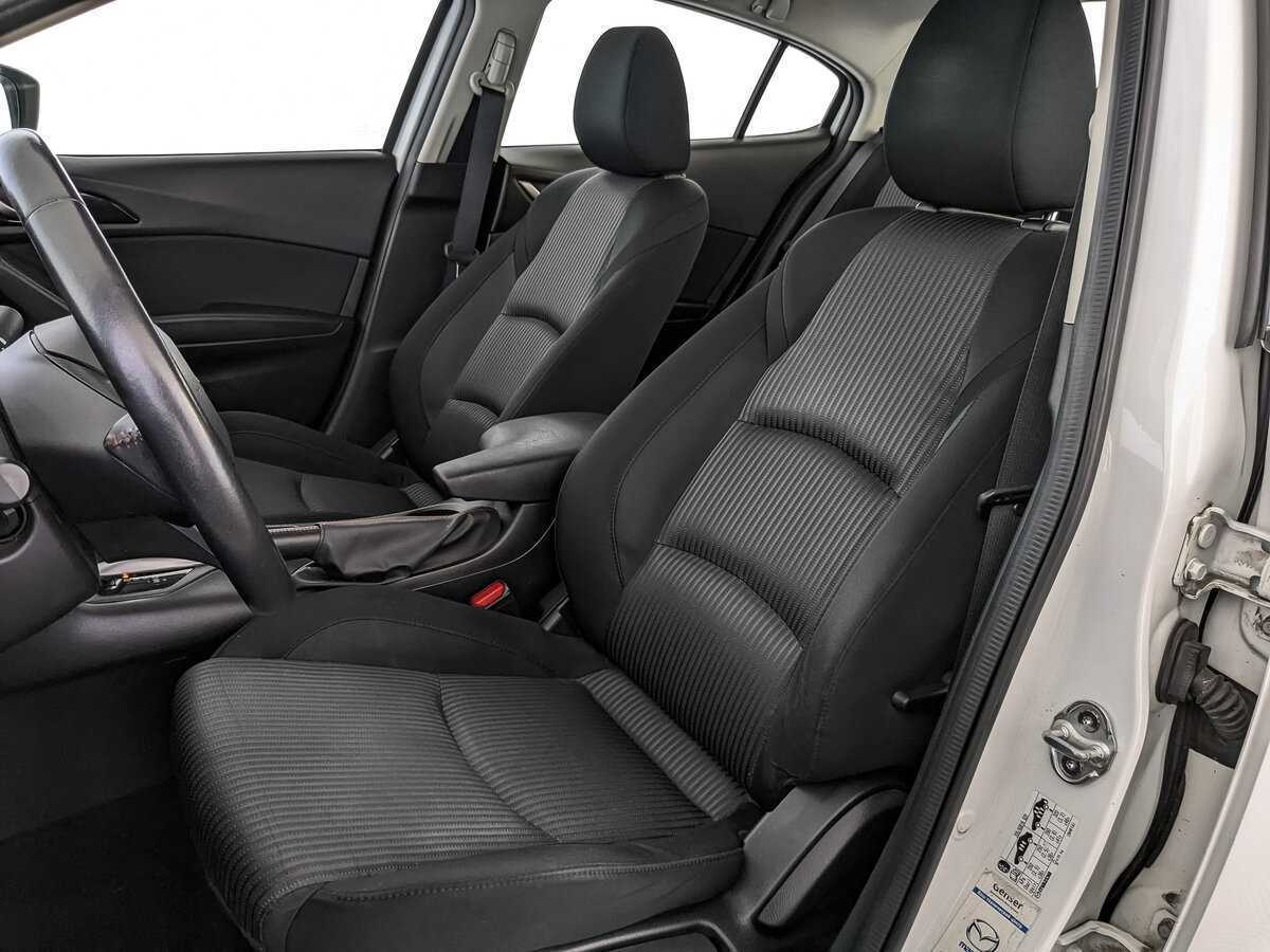 Б/У Мазда 3 2014 года. Фото: #19