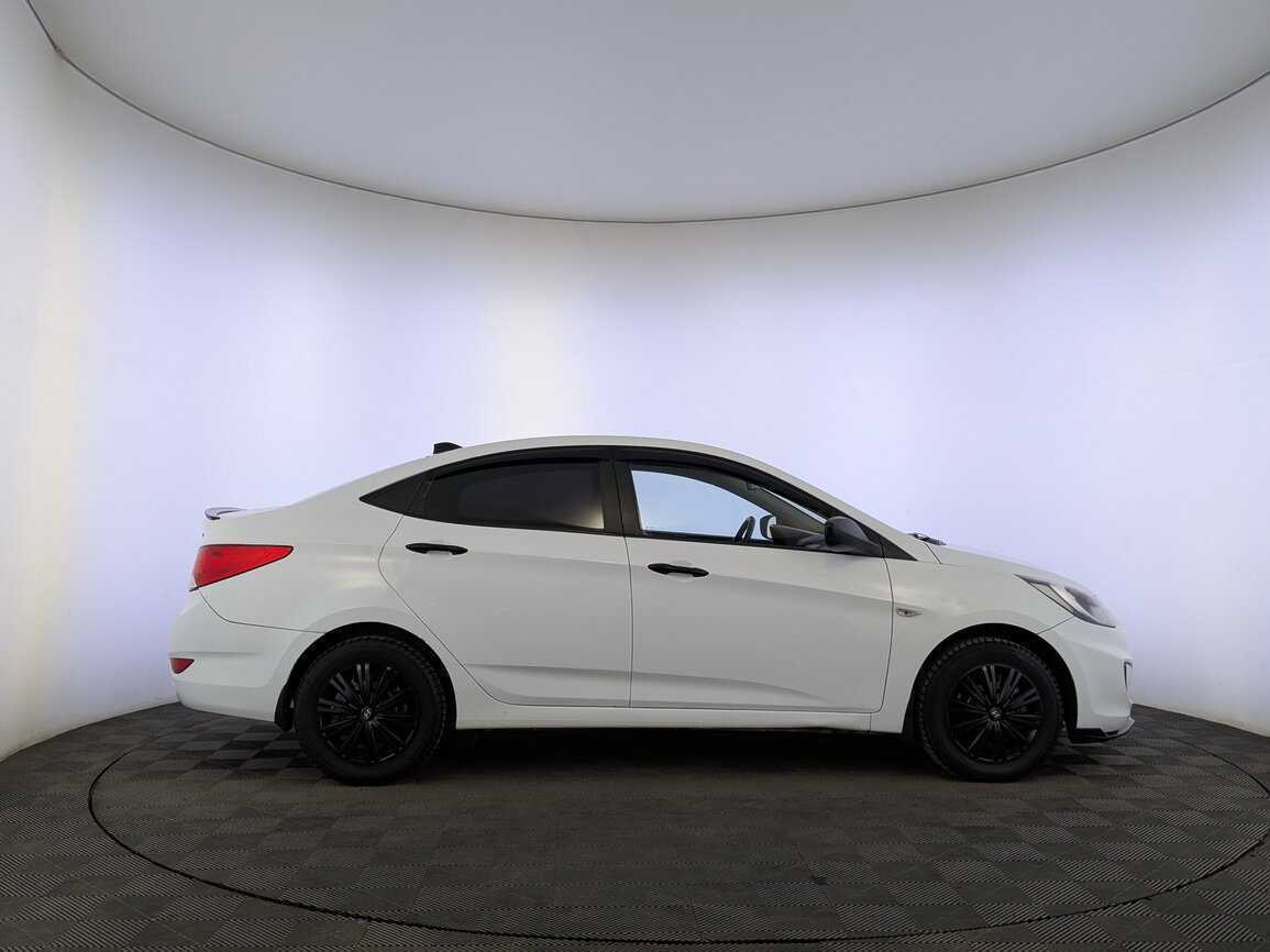 Hyundai Solaris 2013 года с пробегом. Фото: #3