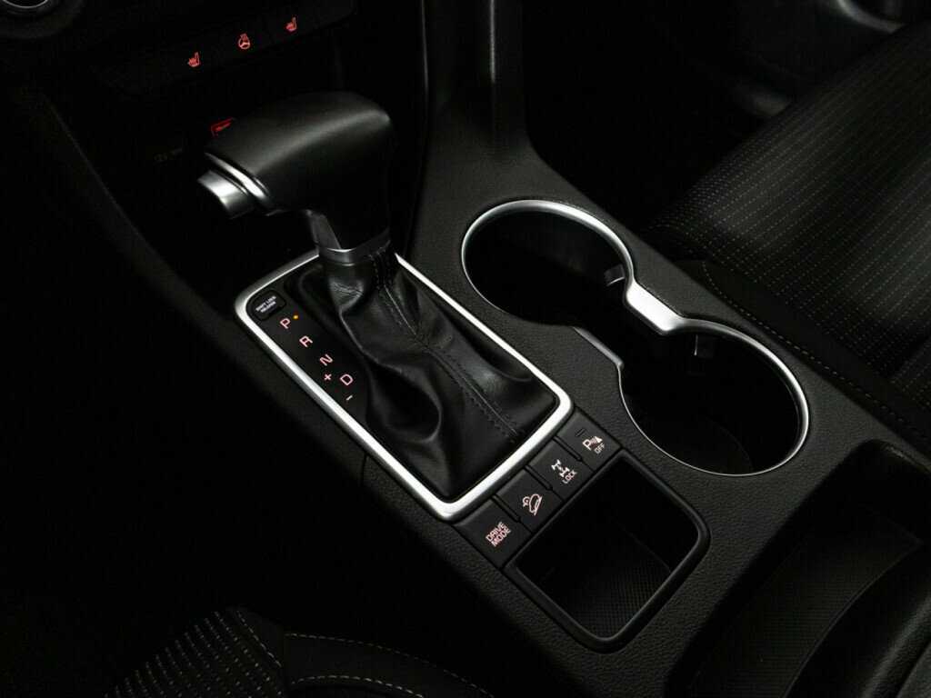 Б/У Киа Спортейдж 2018 года. Фото: #16