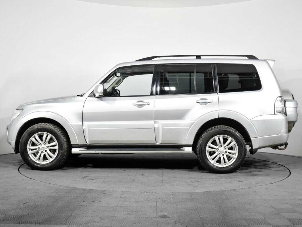 Б/У Митсубиши Паджеро 2013 года. Фото: #7