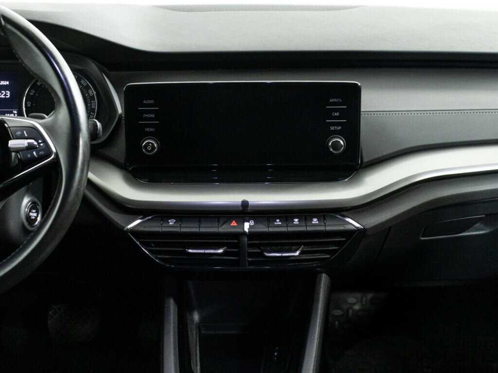 Б/У Шкода Октавия 2021 года. Фото: #13