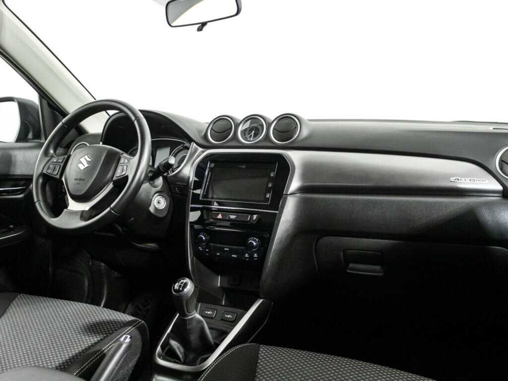 Suzuki Vitara 2020 года с пробегом. Фото: #8