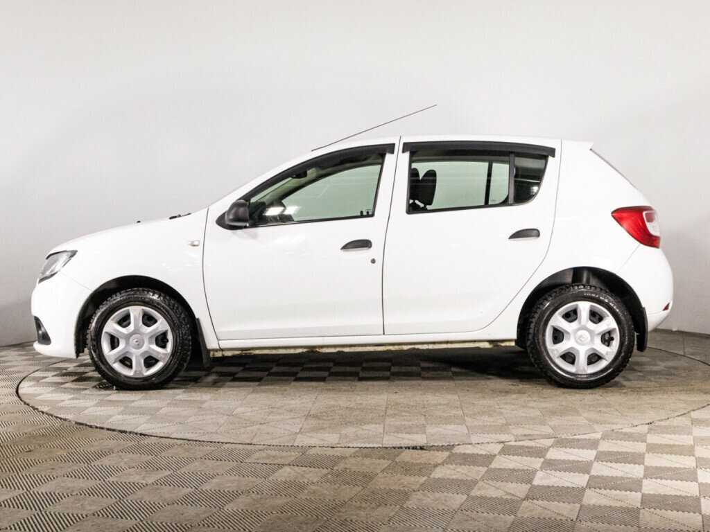 Б/У Рено Сандеро 2016 года. Фото: #7